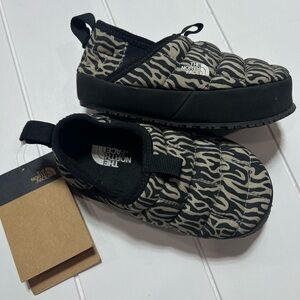 The North Face Kids Zebra Print Shoes - Black and Tan size 12 unisex. NWT